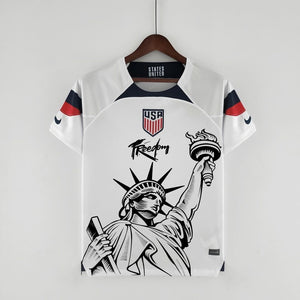 USA x Statue of Liberty Kit